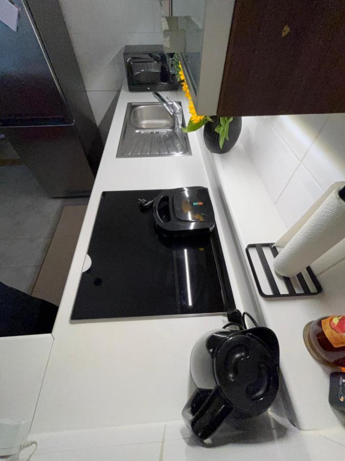 Apartment 5 Min Schoenbrunn Gloriette, Direct To City Center, Free Parking Viyana Dış mekan fotoğraf