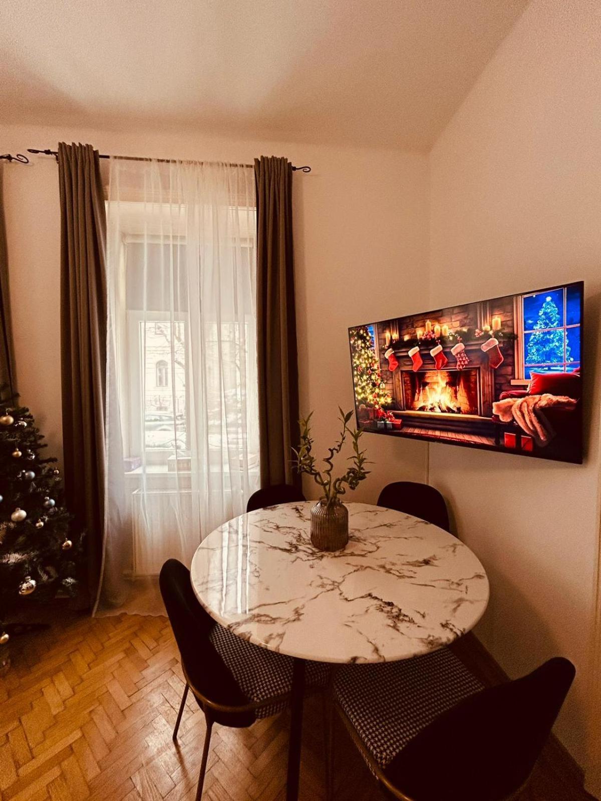 Apartment 5 Min Schoenbrunn Gloriette, Direct To City Center, Free Parking Viyana Dış mekan fotoğraf